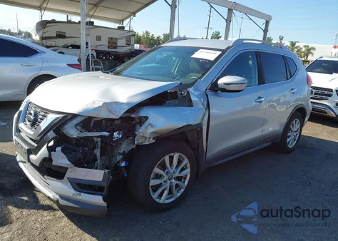 2017 Nissan Rogue Sv z USA, uszkodzony, nr VIN 5N1AT2MN8HC732184